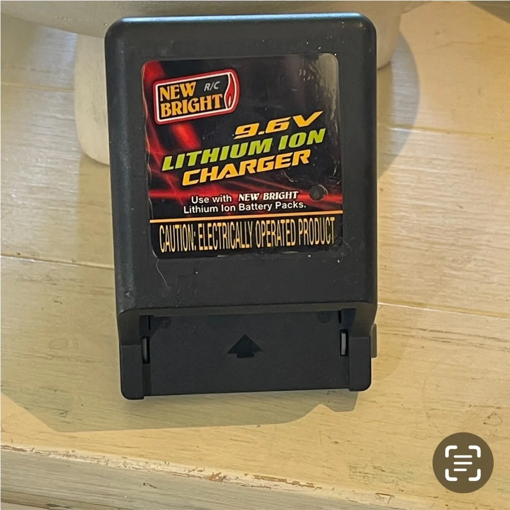 New Bright R/C Lithium Ion 9.6V Battery Charger SGC0960500CU EUC